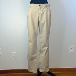 Old Navy “The Sweet Heart” Khaki Women’s Sz 6